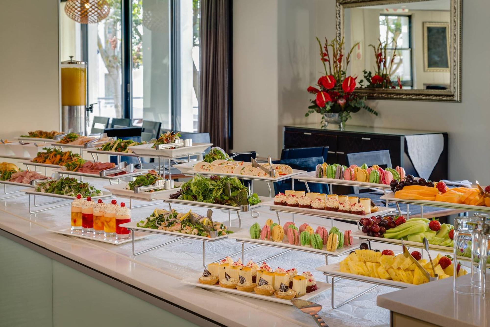 Protea Hotel By Marriott Cape Town Waterfront Breakwater Lodge Екстериор снимка