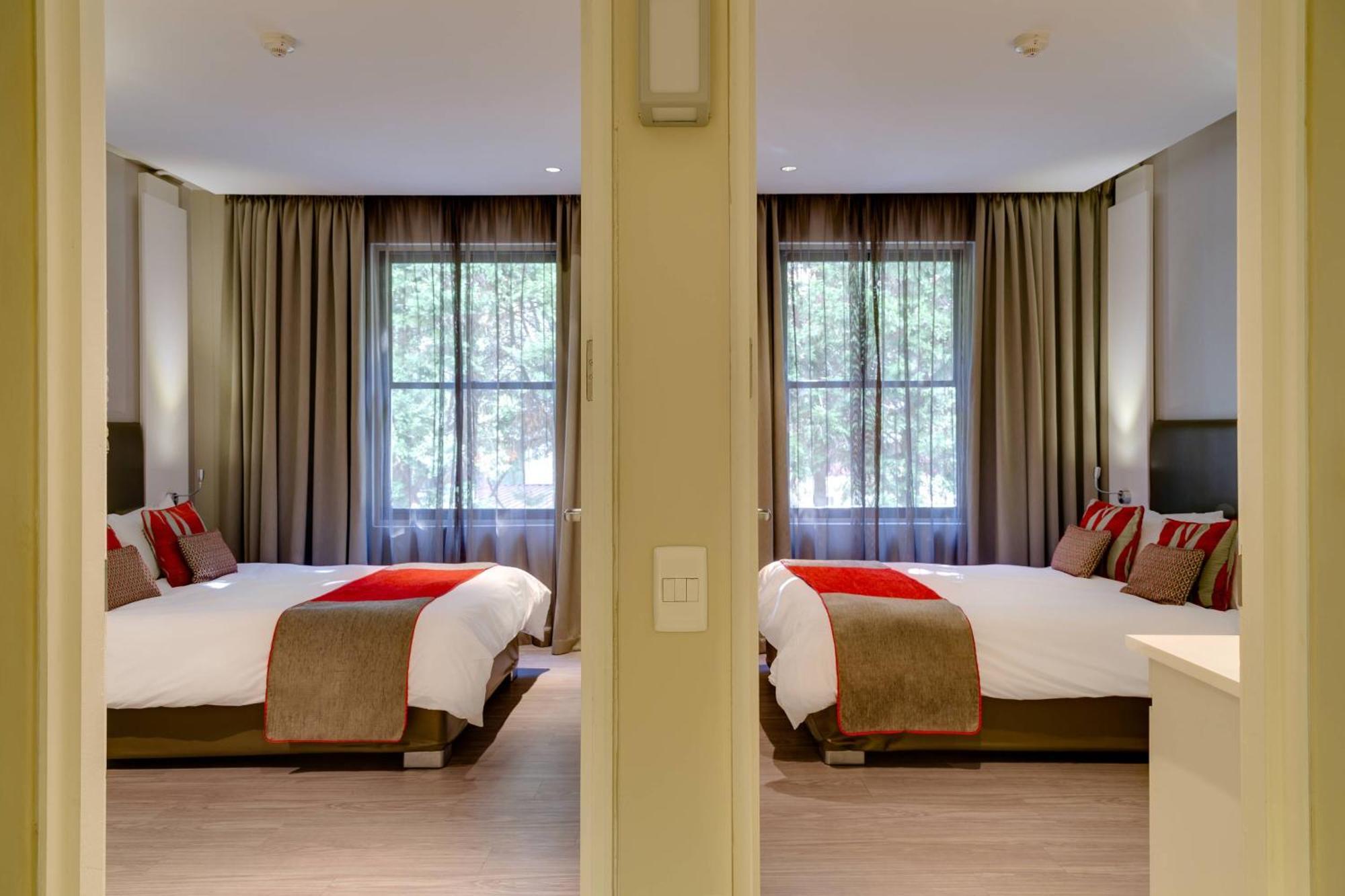 Protea Hotel By Marriott Cape Town Waterfront Breakwater Lodge Екстериор снимка
